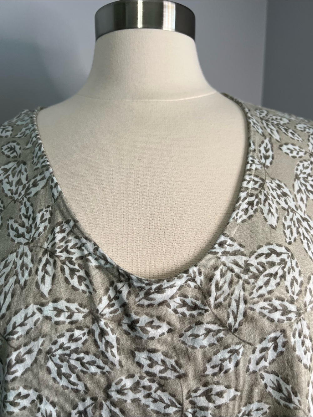 J. Jill Pure Jill M Green White 100% Pima Cotton Side-Slit Elliptical Tee Top - Picture 8 of 13